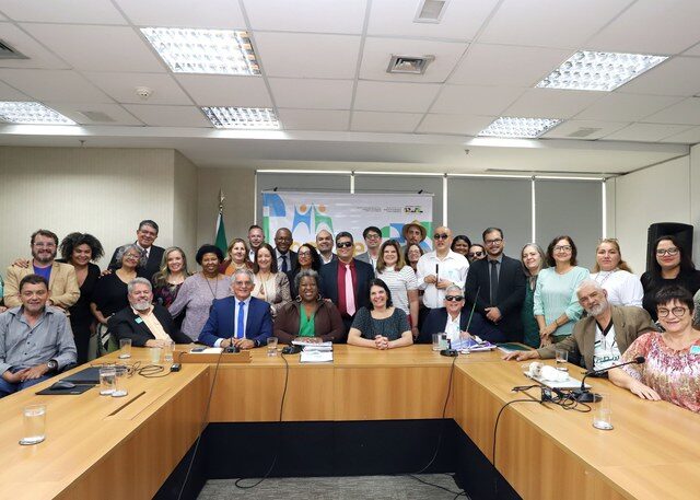 Governo Federal publica decreto que fortalece e amplia participação social no Conselho Nacional dos Direitos da Pessoa com Deficiência