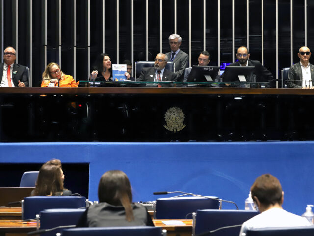 MDHC celebra 10 anos da LBI no Senado e apresenta ações para fortalecer a inclusão